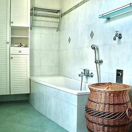 Urlaub In Fuer Bis Zu 8 Personen * Rottendorf